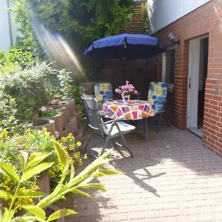 Feriendomizil Sonne , & Διαμέρισμα Zinnowitz